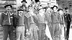 Hrdinové bílé rasy. íkali si Red Shirts a byli násilnou bojvkou Demokratické...