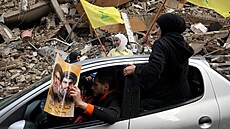 Po uzav�ení p�ím��í mezi teroristickým hnutím Hizballáh a Izraelem se Libanonci...