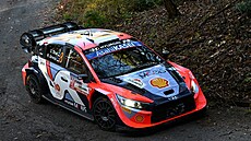 Estonec Ott Tänak b�hem Japonské rallye.