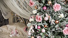 R��ová barva je znamením radosti a veselé nálady, o Vánocích pot�í hlavn�...