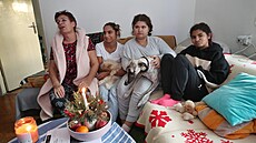 D�m Romany Hermové v Ostrav� Nové Vsi vzala voda. Se svými t�emi d�v�aty, která...