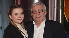 Jaroslav Suchánek a jeho vnuka Berenika Suchánková (2016)