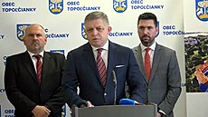 Pozvání s pot�ením p�ijal. Fico pojede za Putinem na oslavy do Moskvy