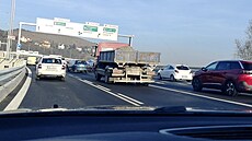 Kolony na Barrandovském most� po rekonstrukci