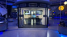 Řídicí centrum mise Planetum-1 v pražském Planetáriu