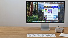 Apple Mac mini se Studio Display a Magic písluenstvím