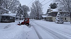 A� desítky centimetr� sn�hu napadly na za�átku víkendu na severovýchod�...