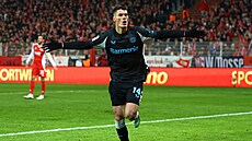 Patrik Schick z Bayeru Leverkusen se raduje z gólu v utkání proti Unionu Berlín.