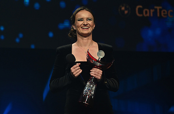 Zlatého kanára p�evzala Barbora Krej�íková.