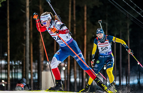 Jessica Jislová na trati zkráceného vytrvalostního závodu Sv�tového poháru v...