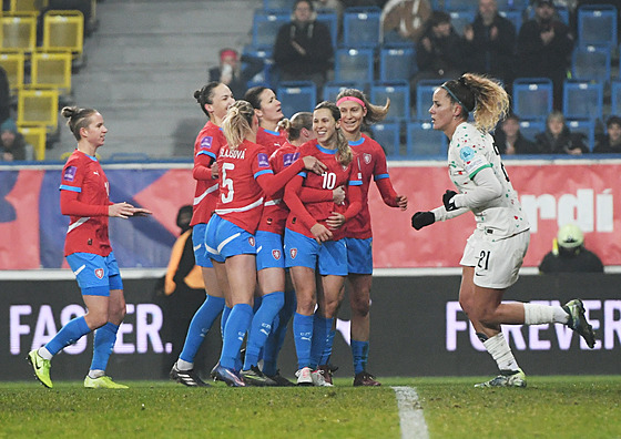 Kate�ina Svitková srovnala na 1:1.