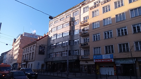 V okachlíkovaném dom� se odehrál v devadesátých letech zajímavý p�íb�h s...