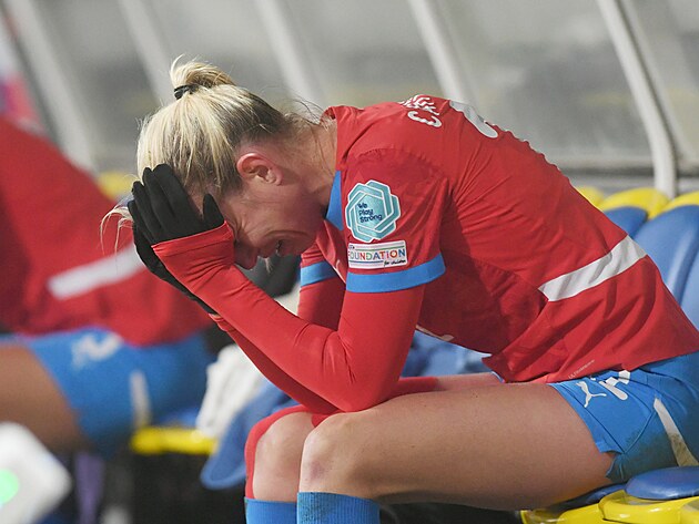 Teplice, 3.12. 2024, fotbal �esko Portugalsko bar� o ME �eny. Kl�ra Cahynov�...