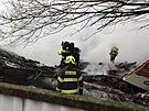 Hasii v Kladn zasahuj u poru budovy v bvalm arelu Poldi v Husk ulici....