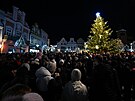 V�no�n� strom se rozsv�til tak� v Havl��kov� Brod�.(1. prosince 2024)