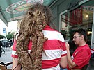 P�stoval si dlouh� vlasy. Sliboval, �e pokud fotbalov� Zbrojovka vyhraje...