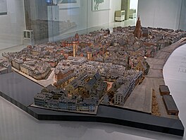 Ten model fascinující svou podrobností, ulo�ený v protileteckém krytu v bunkru...