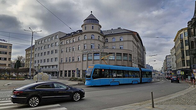 Skupina Antracit p�eb�r� projekt studentsk�ho bydlen� Kampus Palace v�etn� jeho provozu. P�ipravuje �plnou rekonstrukci zb�vaj�c� ��sti komplexu.