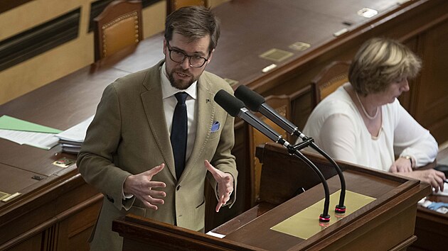 Sch�ze Poslaneck� sn�movny. Na sn�mku Jakub Mich�lek (Pir�ti). (5. prosince 2024)