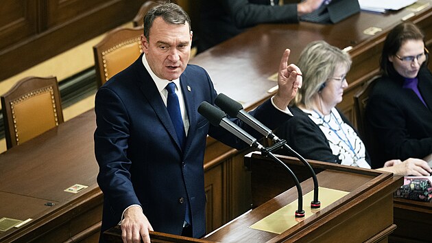 ��f poslanc� SPD Radim Fiala p�i jedn�n� o rozpo�tu ve Sn�movn� 3. prosince 2024