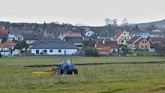Velk rozvoj bydlen plnuje obec Lip na eskobudjovicku. Developei u te lkaj zjemce na stavebn pozemky.