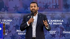 Kash Patel b�hem kampan� Donalda Trumpa ve Wisconsinu (25. zá�í 2024)