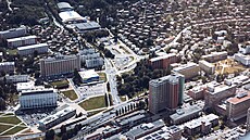 Univerzita Tomá�e Bati nabízí student�m i zam�stnanc�m kurzy létání ve...
