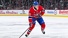 Patrik Laine mapuje situaci v úto�ném pásmu.