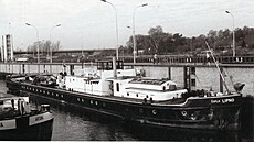 Lo Lipno byla vyrobena v roce 1958 v Mlníku, v souasnosti pluje pod jménem...