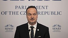 Senát za�al projednávat d�chodovou reformu. Ta by mimo jiné postupn� zvý�ila...