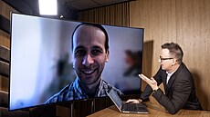 Hostem po�adu Rozst�el je Ji�í Just, noviná�, moskevský korespondent.