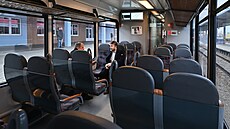 Soukromý dopravce Arriva u� p�edstavil moderní motorové soupravy Stadler, které...