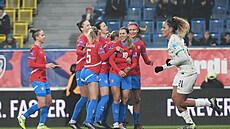 Kateina Svitková srovnala na 1:1.