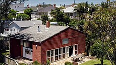 Rotherham House ozna�il Matthew Ridge jako d�ev�ný stan nebo k�lnu, teprve...