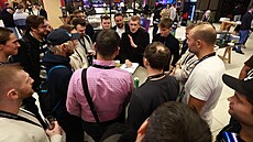 �éf ANO Andrej Babi� promluvil na kryptom�nové konferenci Emergence v Praze....