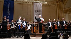Záb�r z úvodního vystoupení �eské filharmonie v newyorské Carnegie Hall (4....