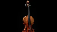 Jedine�né housle Joachim-Ma Stradivarius z roku 1714 (5. prosince 2024)