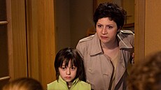 Julia Issa a Martha Issová v seriálu Hop nebo trop (2004)