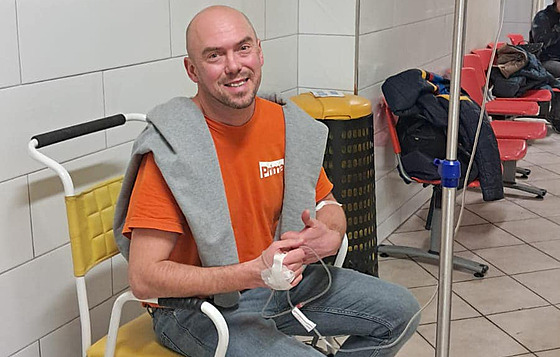 Televizní kutil a moderátor Lá�a Hru�ka si musel volat záchranku. Ukázal fotky...