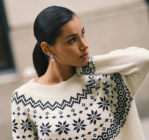 Pletené pohodlí. Svetry vás zahřejí a severské motivy vám budou slušet