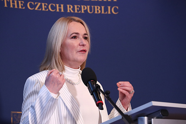 Do armády má přilákat více zájemců náborový příspěvek až milion korun