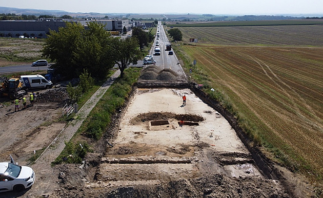 Plocha archeologického výzkumu pi budování okruní kiovatky v brnnské...