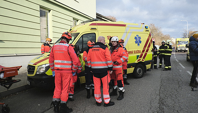 Viníka výbuchu domu ve Znojmě nešlo určit, muž bydlící u epicentra zemřel