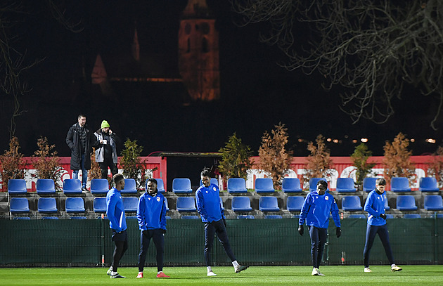 Show začíná, Plzeň svítí červeno-modře. V Evropské lize hostí Manchester United