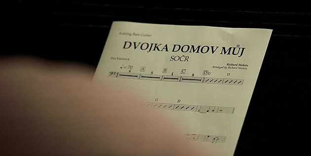 VIDEO: Praha 2 má svůj unikát, hymnu Dvojka domov můj. Ohlasy jsou smíšené