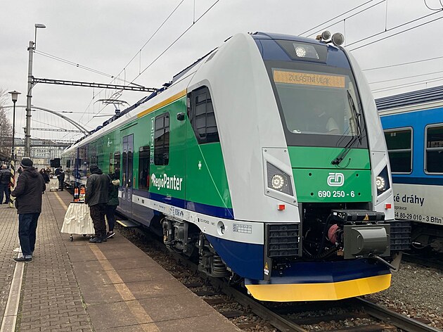 Bateriové vlaky mají zaít jezdit ve Zlínském kraji od prosince 2029.