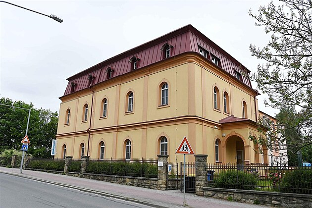 V mstské budov bývalé léebny dlouhodob nemocných ve Valaském Meziíí...