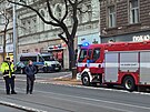 Policie uzavela Francouzskou ulici z dvodu nlezu podezelho pedmtu. (19....