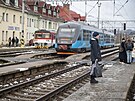 Z Horn� Lid�e na Vset�nsku znovu jezd� vlaky do slovensk�ho P�chova. (prosinec...