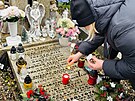 Dramaturgyn Lenka Smrkov zaplila na praskm Vyehrad svku na hrobu...